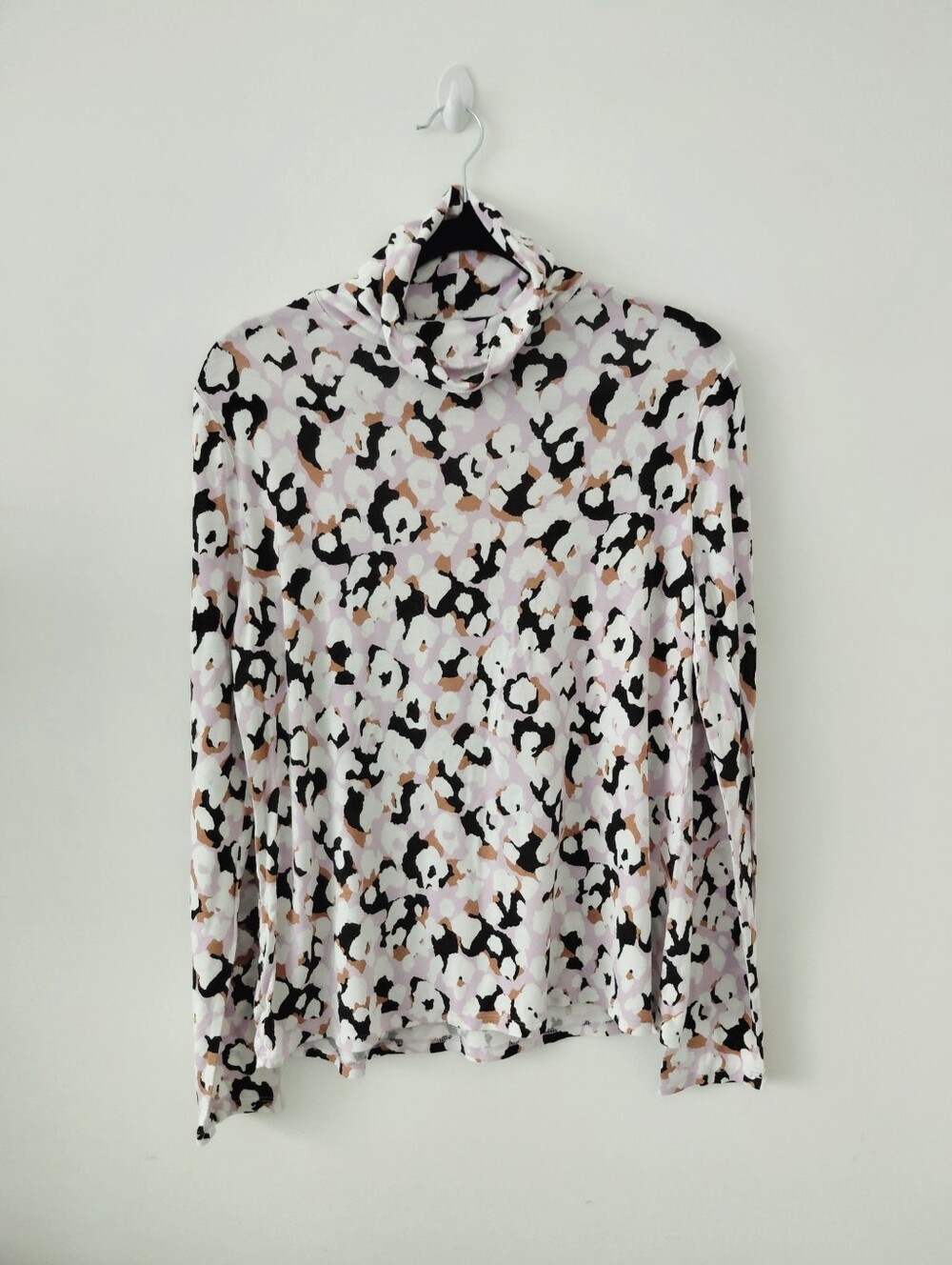 Women's Long Sleeve Turtleneck Top in Black, Pink & Tan Floral Print